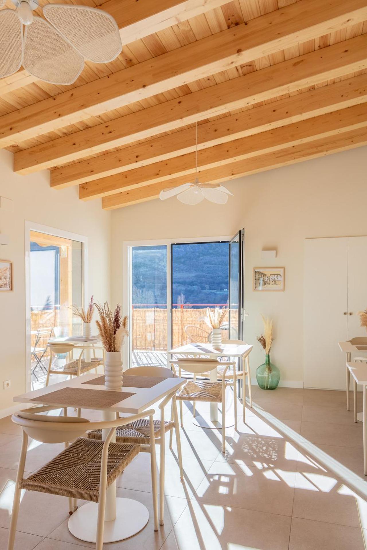 Hostal Lobrega Torrecilla en Cameros Exterior foto